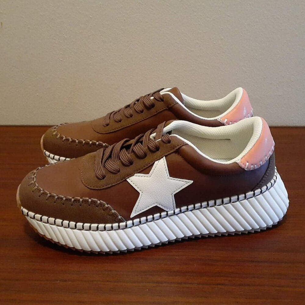 Lucky Step Women's Fashion Star Platform Walking Sneakers NIB - Picture 8 of 11